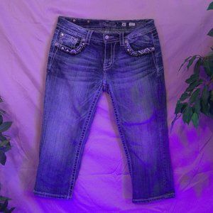 "Miss Me" blue jeans. Size: 30. Style: Capri/Signature